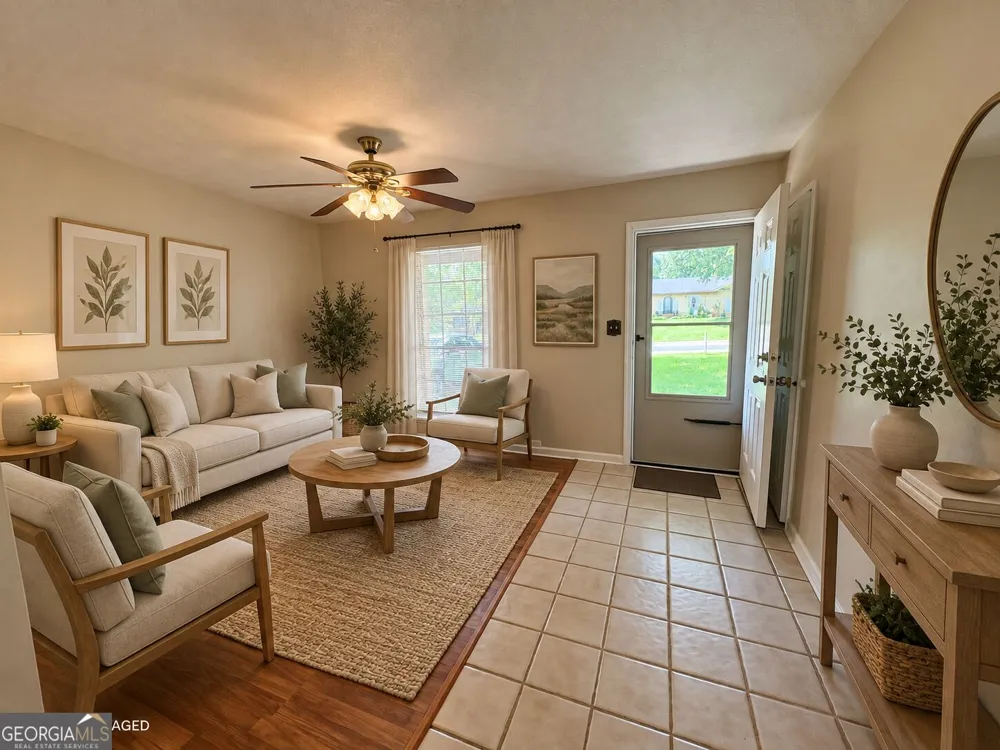 2892 Haddon DR Rex, GA 30273