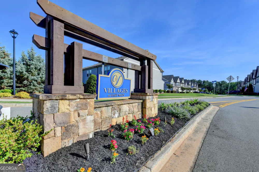 5430 Railway LN Flowery Branch, GA 30542