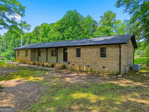 125 Childers RD