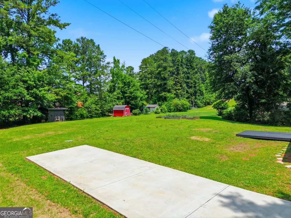 125 Childers RD Canton, GA 30115