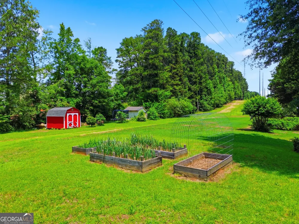 125 Childers RD Canton, GA 30115