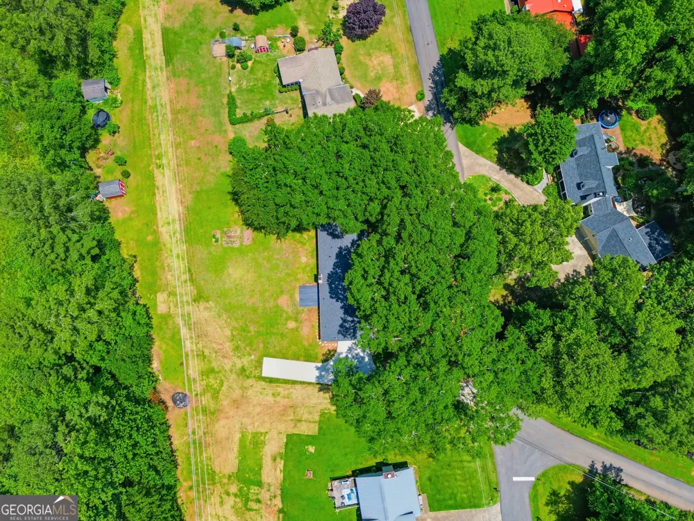 125 Childers RD Canton, GA 30115