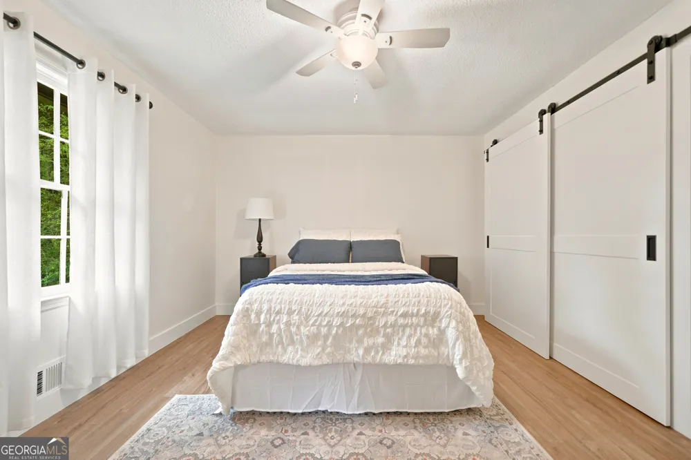 125 Childers RD Canton, GA 30115