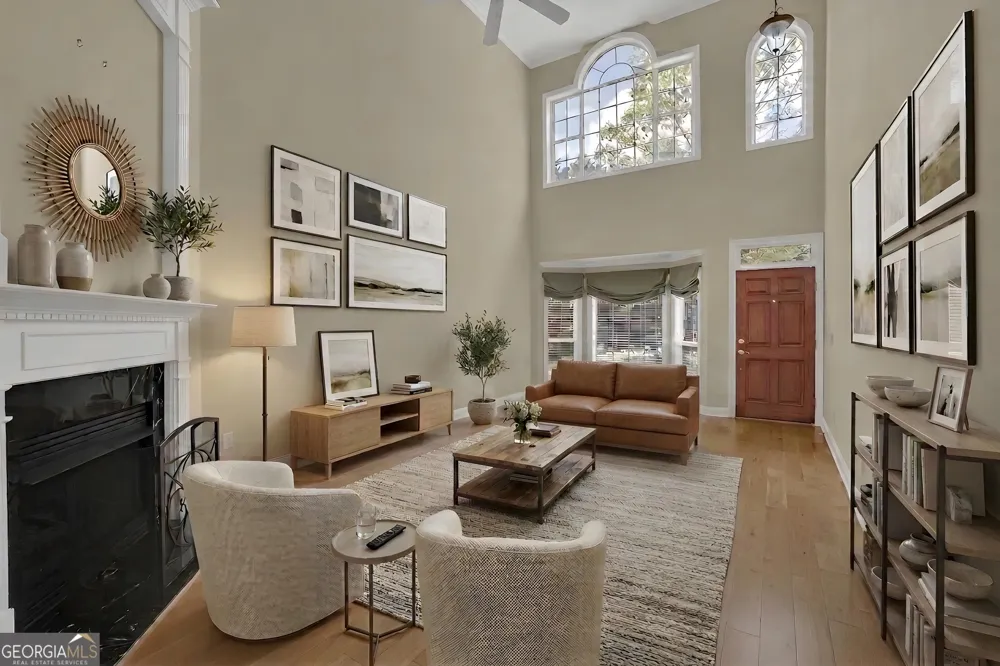 3003 Sterling CT Roswell, GA 30075