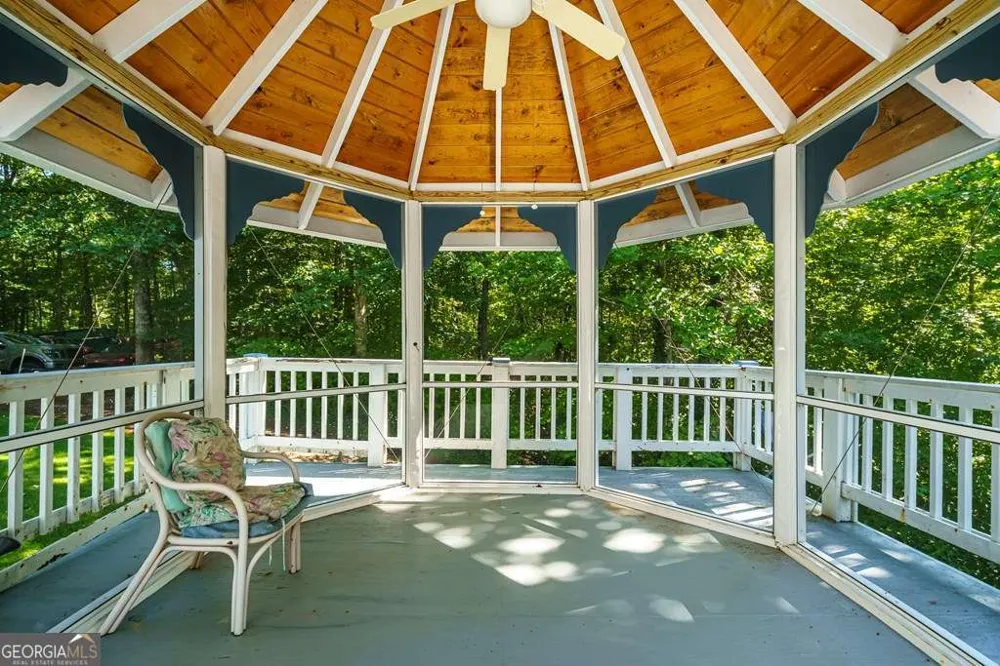 955 Lower Tails Creek RD Ellijay, GA 30540