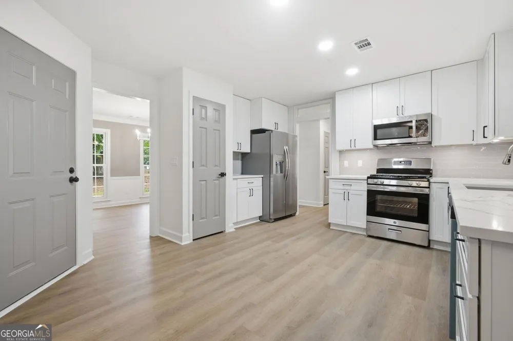 9380 Grace Lake DR Douglasville, GA 30135