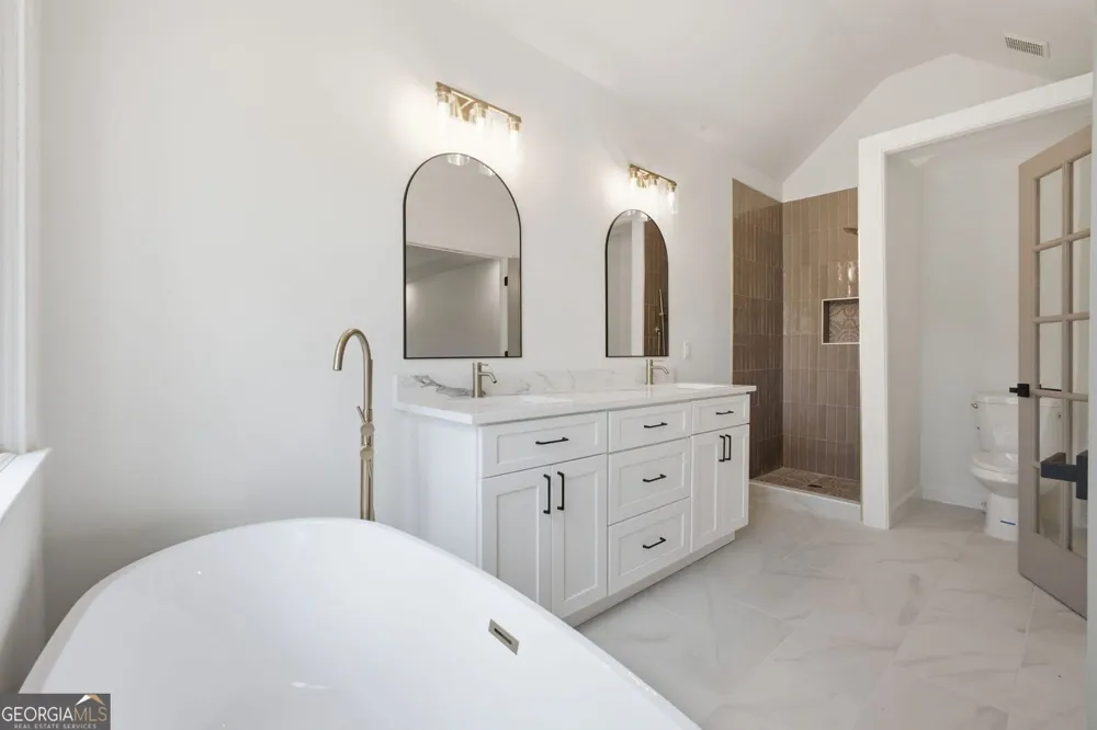 9380 Grace Lake DR Douglasville, GA 30135