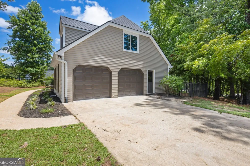 9380 Grace Lake DR Douglasville, GA 30135