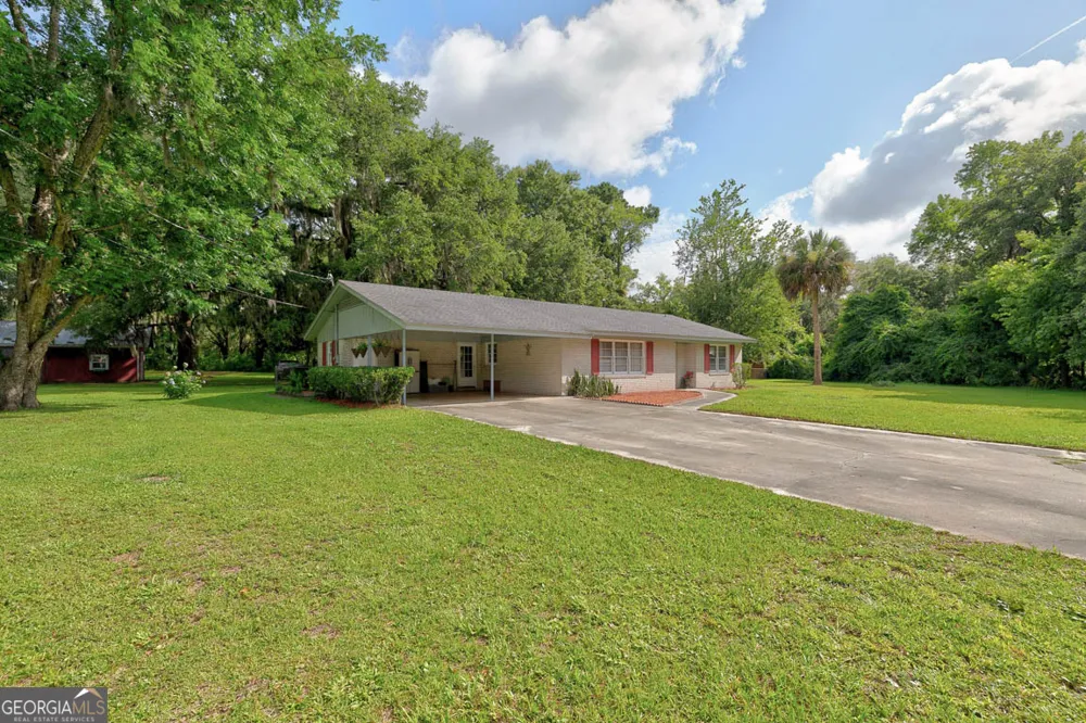 173 FISH HALL RD Brunswick, GA 31523
