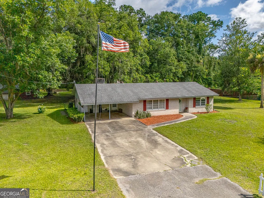 173 FISH HALL RD Brunswick, GA 31523