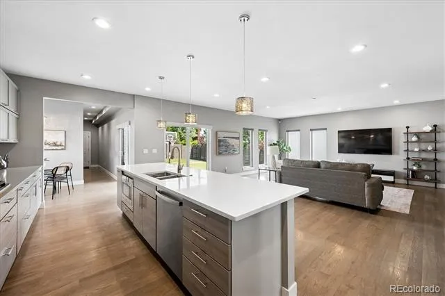 1694 S Madison Street Denver, CO 80210