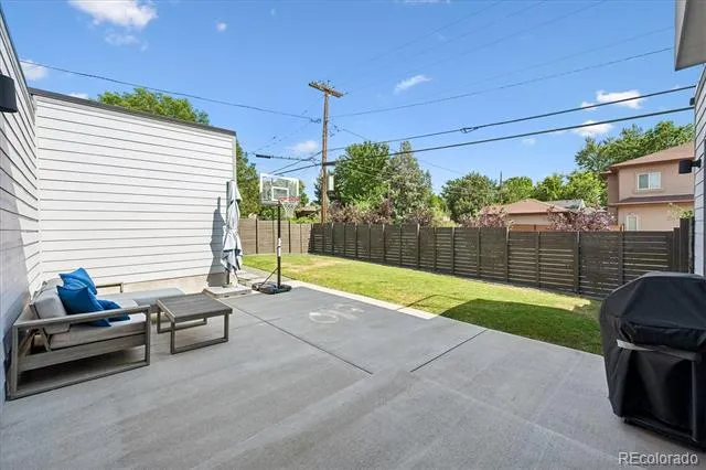 1694 S Madison Street Denver, CO 80210
