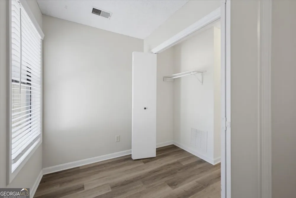120 Softwood CIR Roswell, GA 30076