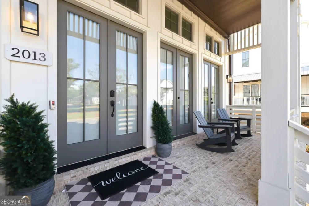 2013 Parkstead LN Milton, GA 30004