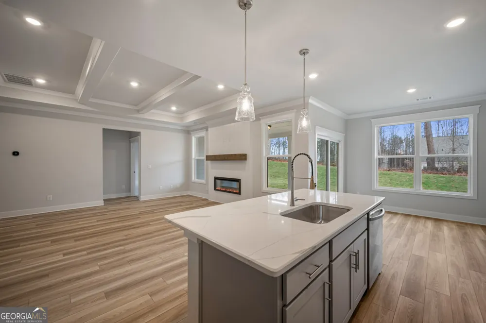 32 Piney Grove CT Auburn, GA 30011