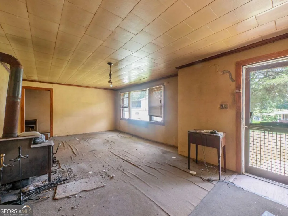 285 Carter ST Cornelia, GA 30531