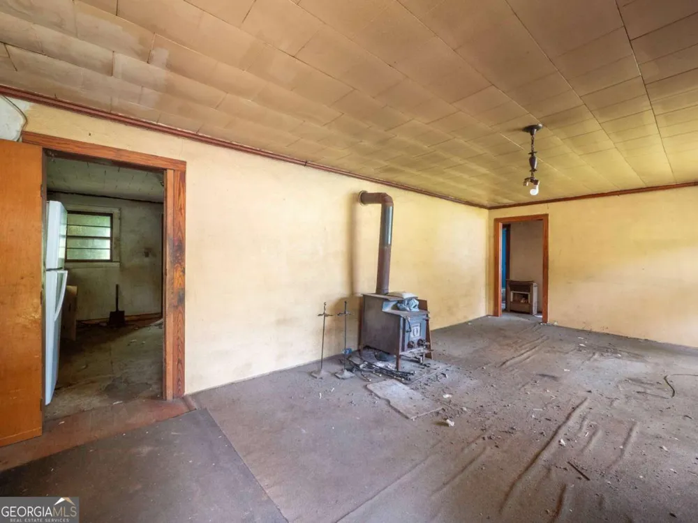 285 Carter ST Cornelia, GA 30531