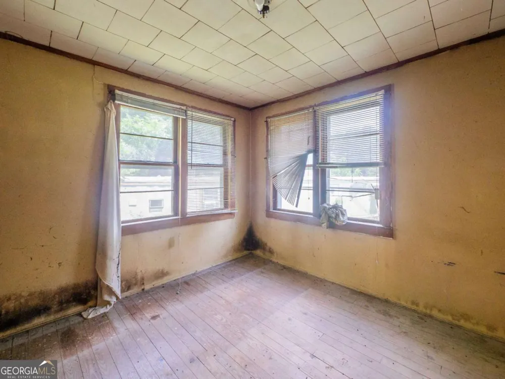 285 Carter ST Cornelia, GA 30531