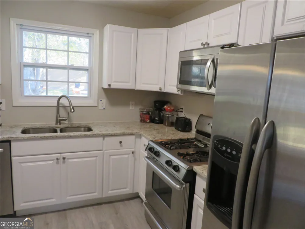 3000 Creel RD Atlanta, GA 30349