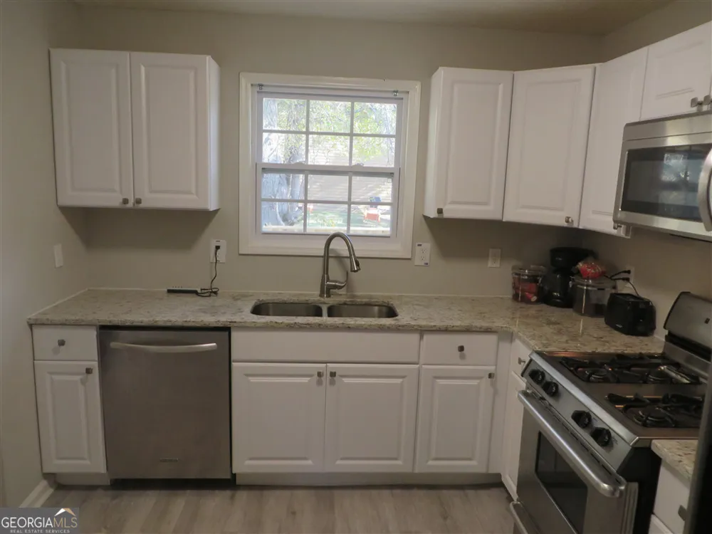 3000 Creel RD Atlanta, GA 30349