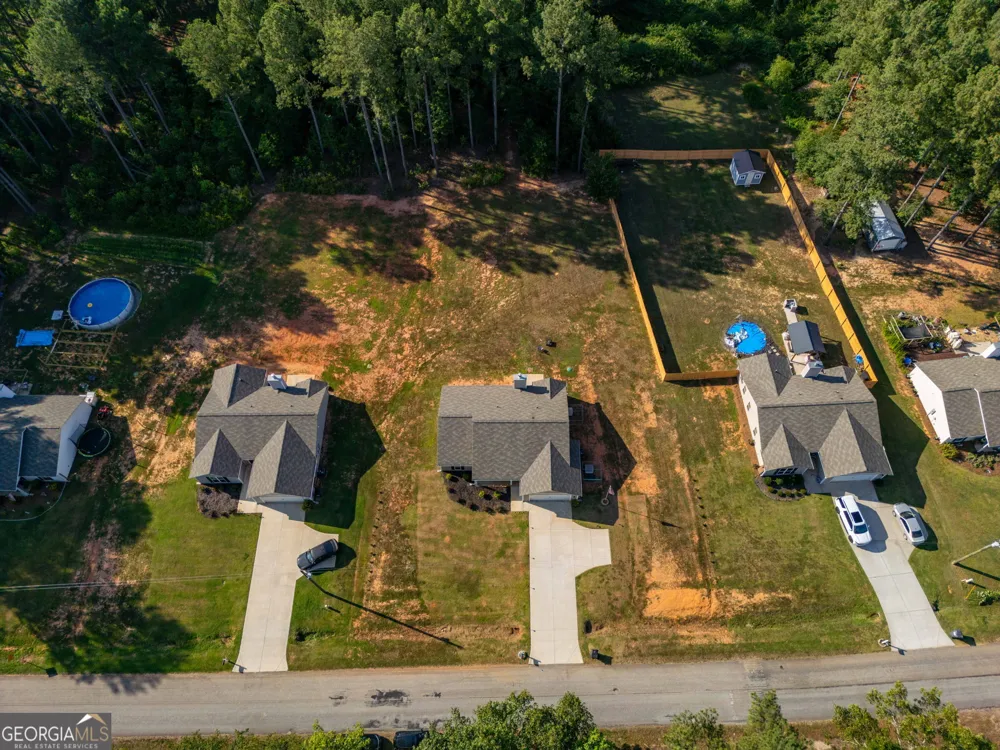 648 Walnut DR Hartwell, GA 30643