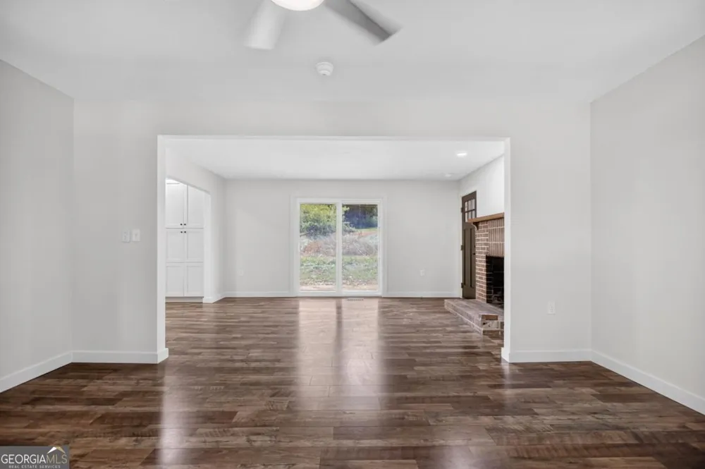 201 Cove Access RD Talladega, AL 35160