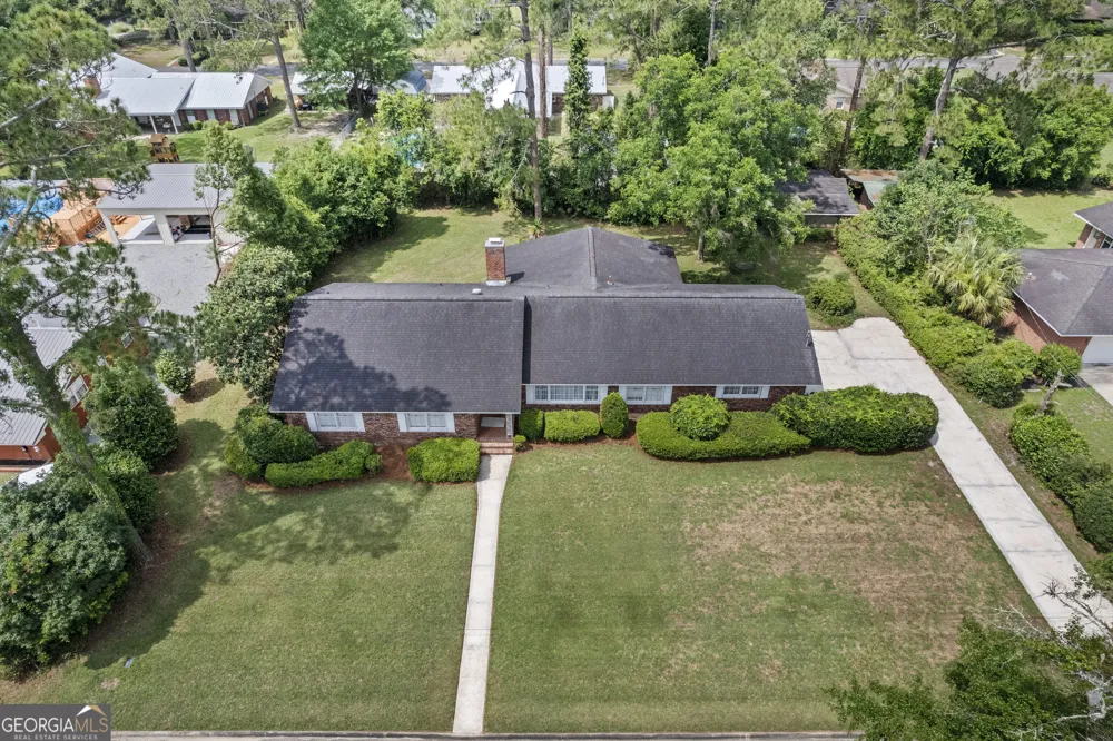 147 W Magnolia ST Jesup, GA 31545