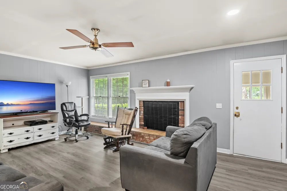147 W Magnolia ST Jesup, GA 31545