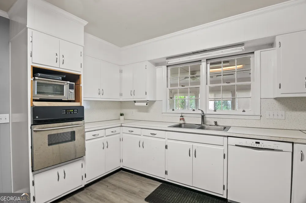 147 W Magnolia ST Jesup, GA 31545