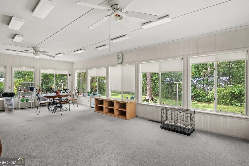 147 W Magnolia ST Jesup, GA 31545