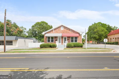 28 S Zetterower AVE