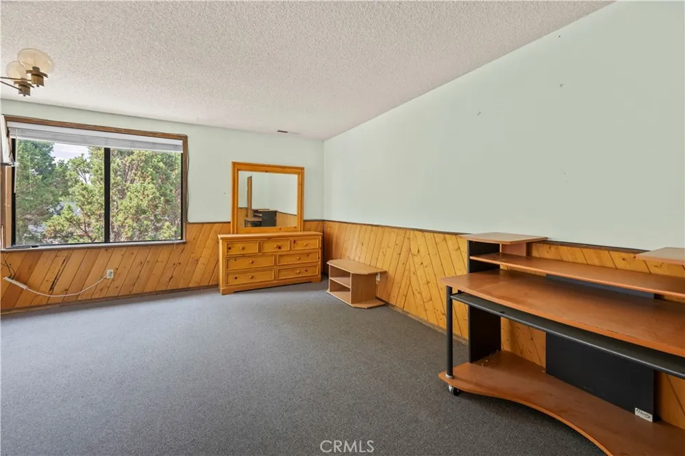 1000 Willow Big Bear City, CA 92314