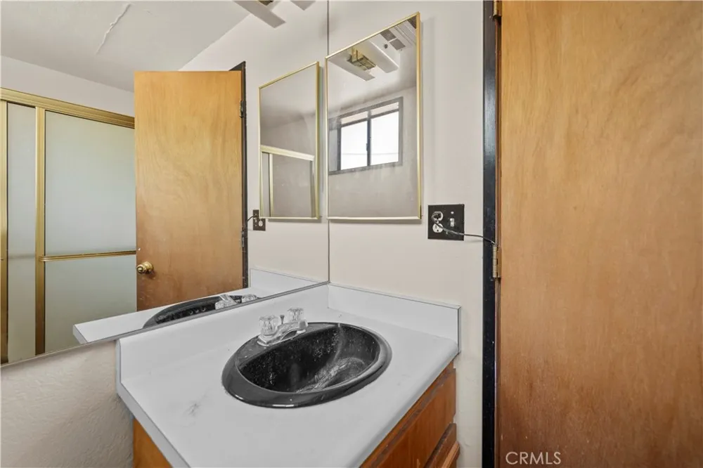 1000 Willow Big Bear City, CA 92314