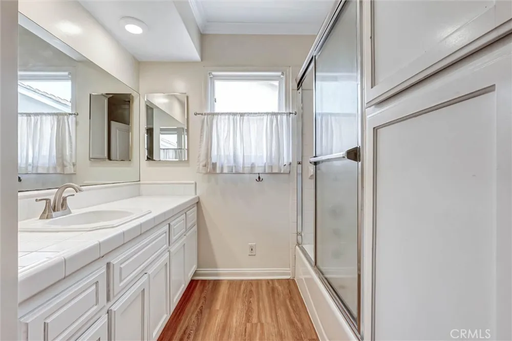 530 Andover Burbank, CA 91504
