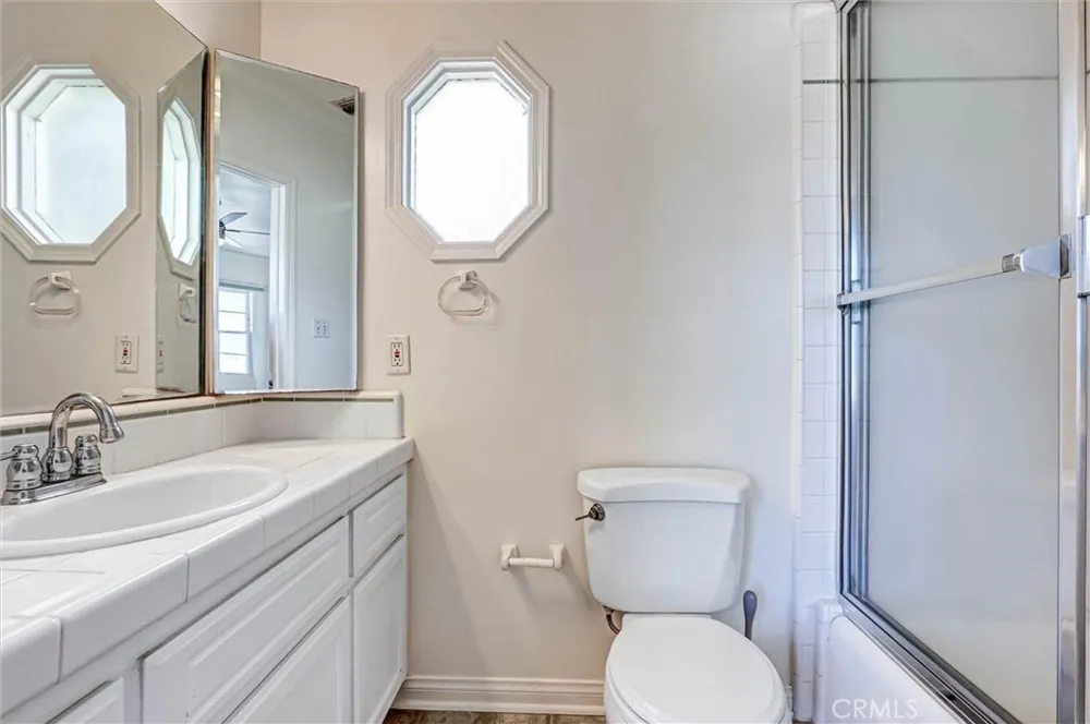 530 Andover Burbank, CA 91504