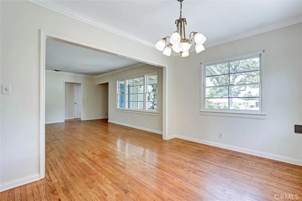 530 Andover Burbank, CA 91504