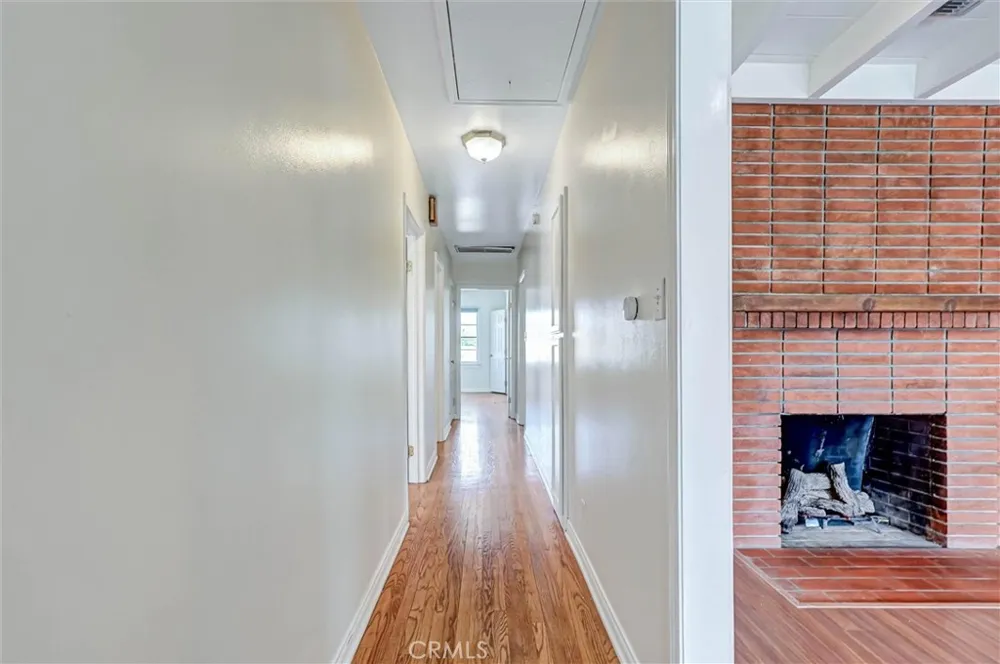 530 Andover Burbank, CA 91504