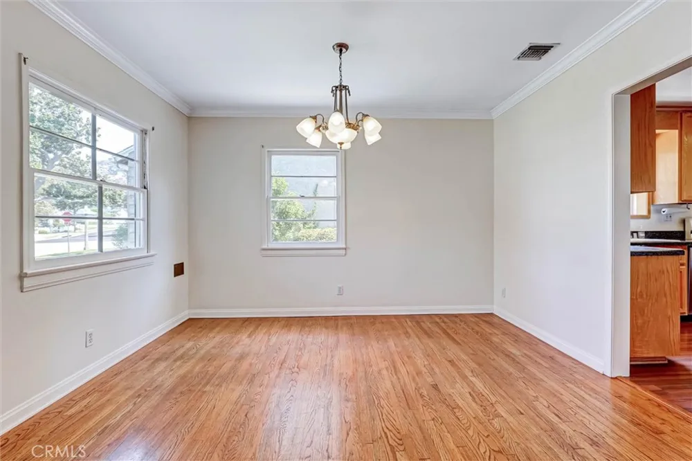 530 Andover Burbank, CA 91504