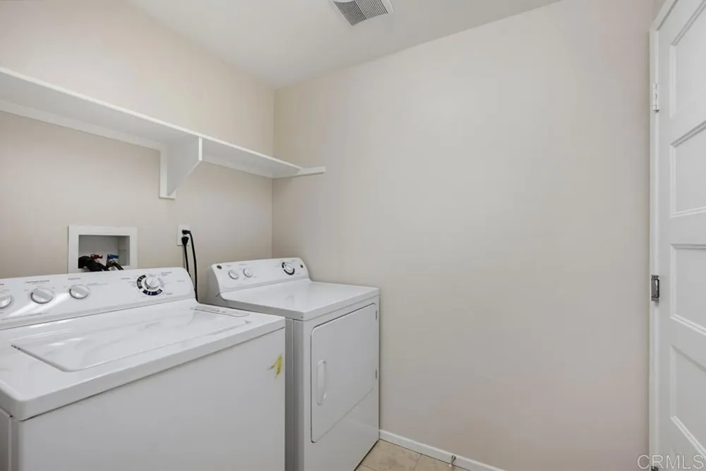 42910 Avenida Amistad Temecula, CA 92592