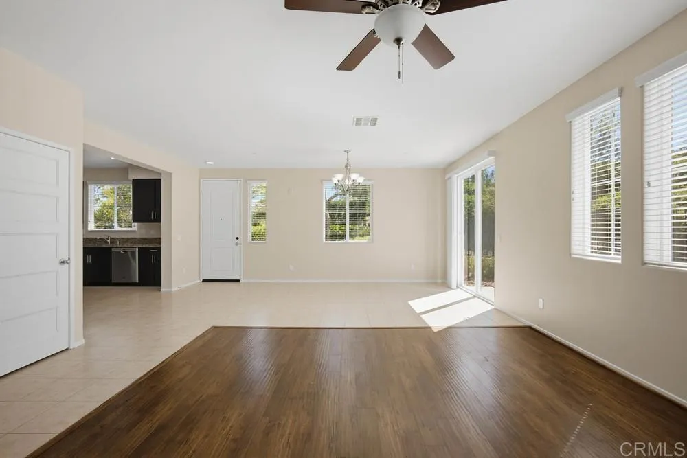 42910 Avenida Amistad Temecula, CA 92592