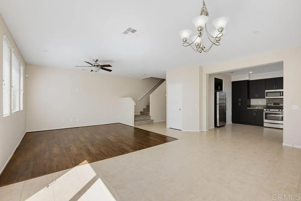 42910 Avenida Amistad Temecula, CA 92592