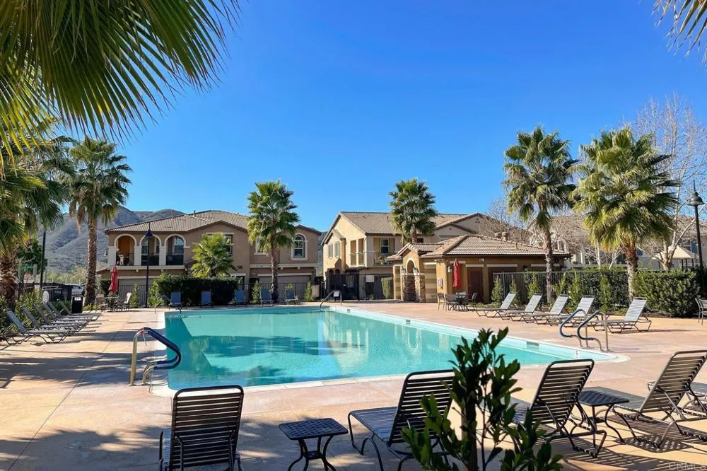 42910 Avenida Amistad Temecula, CA 92592