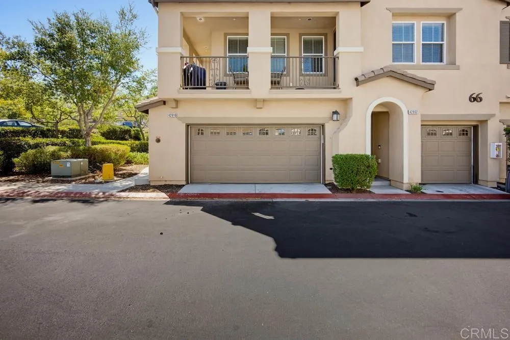 42910 Avenida Amistad Temecula, CA 92592