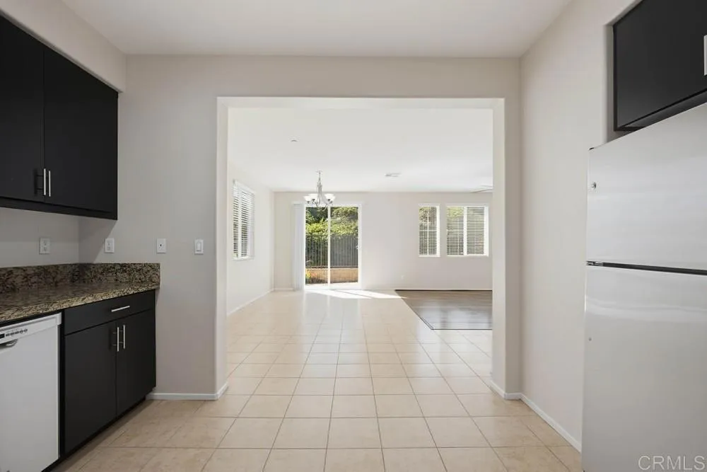 42910 Avenida Amistad Temecula, CA 92592