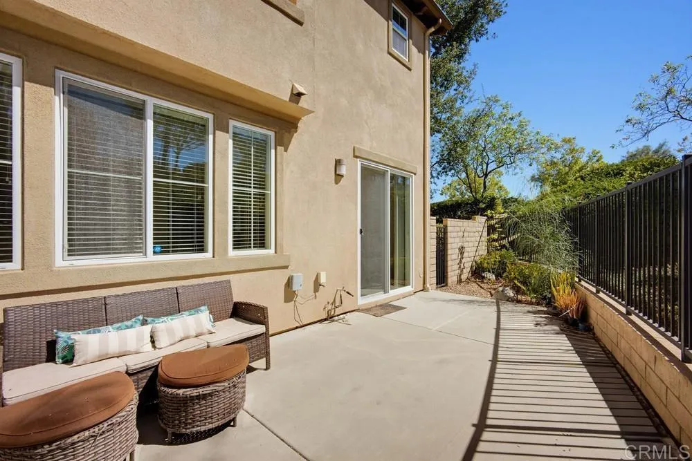 42910 Avenida Amistad Temecula, CA 92592