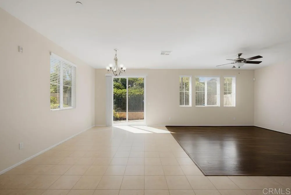 42910 Avenida Amistad Temecula, CA 92592