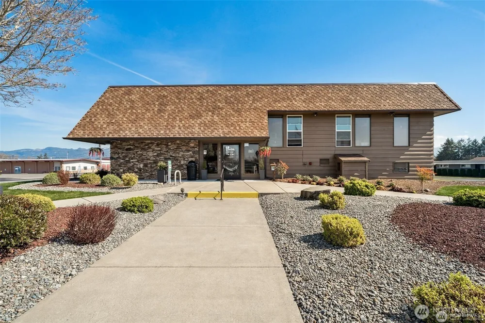 1137 Spruce Drive Enumclaw, WA 98022