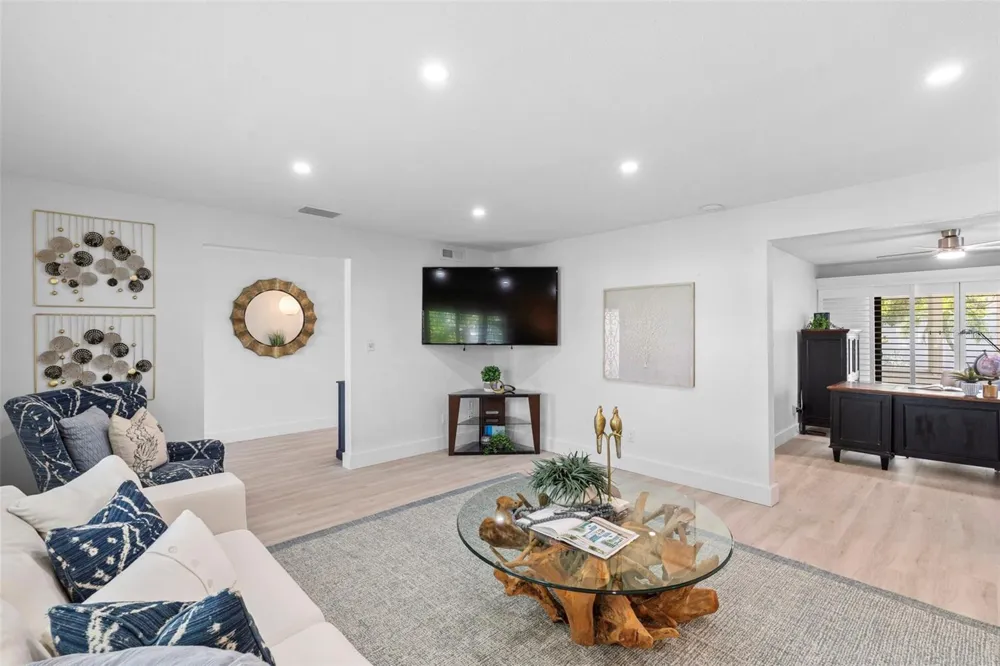 251 JULIA CIRCLE St Pete Beach, FL 33706