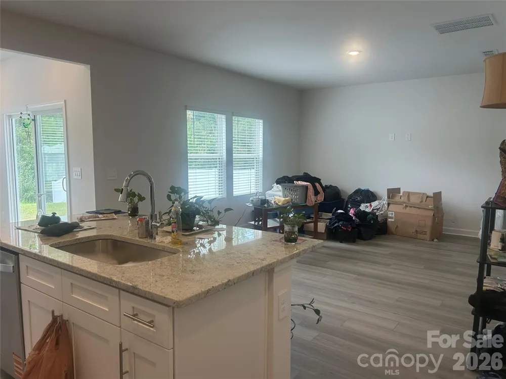 5021 Poplin Valley Cherryville, NC 28021