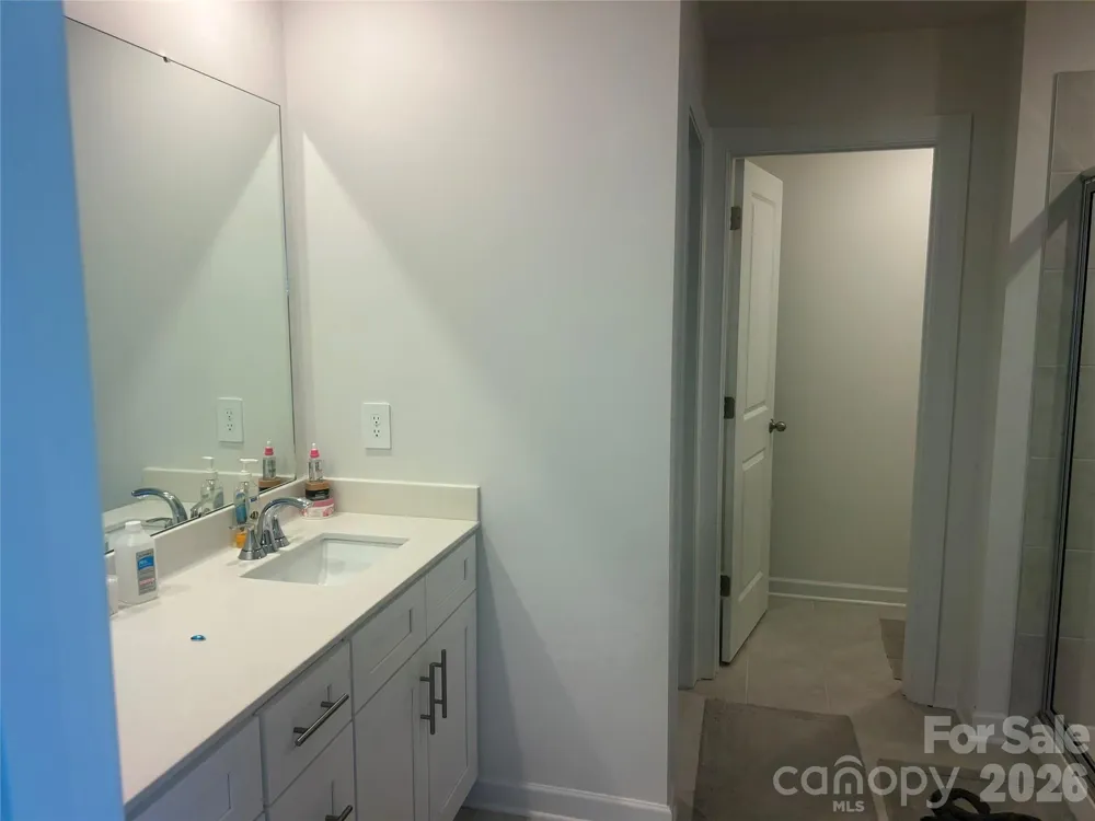 5021 Poplin Valley Cherryville, NC 28021